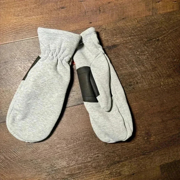 NWT  ELEVATE MITTENS WITH GRIP L/XL - Picture 2 of 5